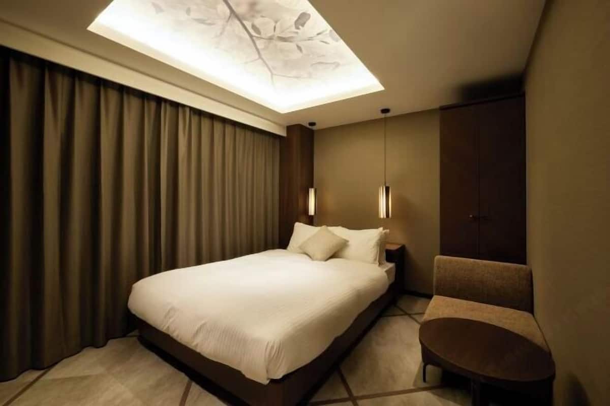Coffres-forts dans les chambres, Wi-Fi gratuit, draps fournis