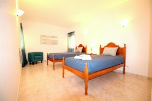 3 bedrooms, Internet, bed sheets