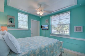 2 chambres, fer et planche à repasser, Wi-Fi gratuit, draps fournis