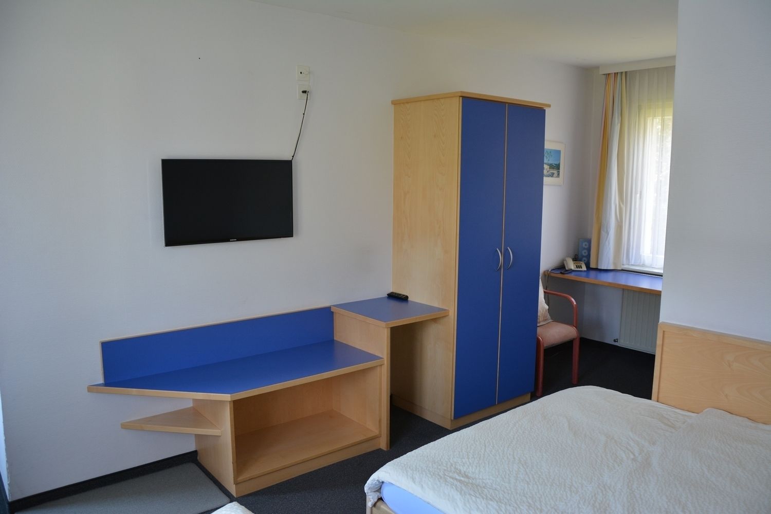 طراز فريد لكل وحدة ومكتب وتجهيزات عازلة للصوت وأسرّة أطفال/رضّع (مجانًا)