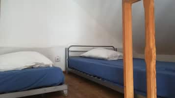 1 bedroom, iron/ironing board, travel crib, free WiFi