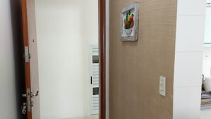 Imagen sin descripción, 4 de 16, botón