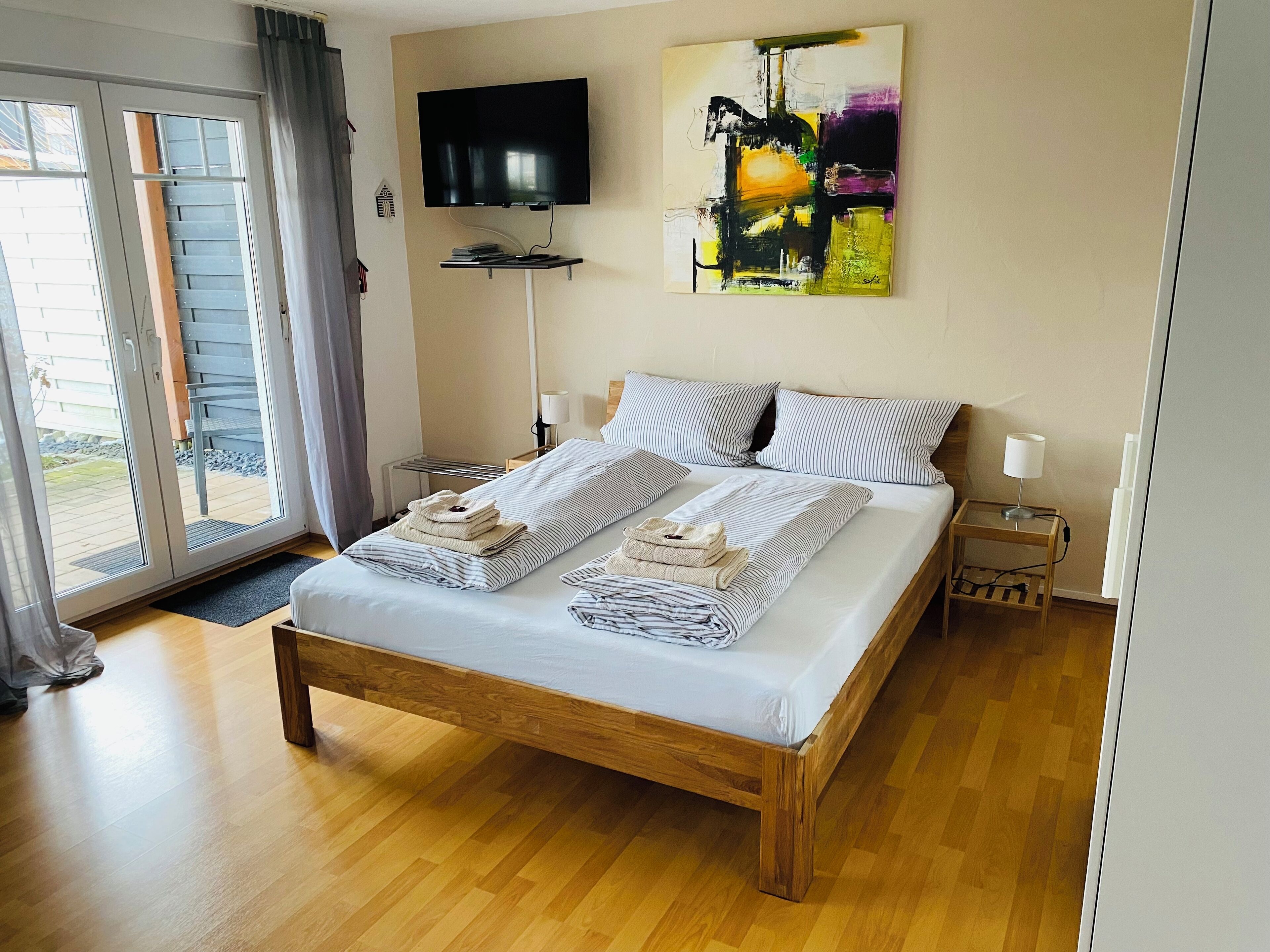 Gemütliches Bett 160x200