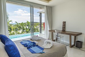 3 makuuhuonetta, tallelokero huoneessa, työpöytä, silitysrauta/-lauta