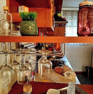 Appartement, plusieurs lits, vue ville | Coin séjour