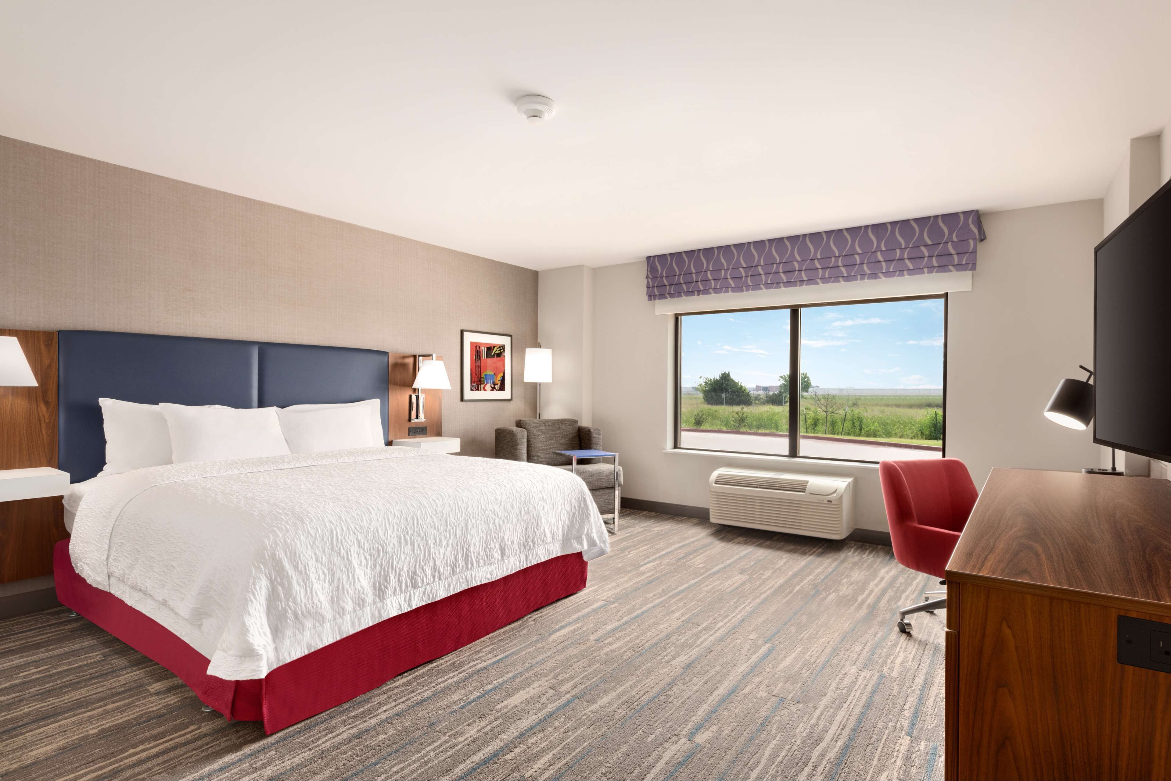 in-room safe, desk, laptop workspace, bed sheets