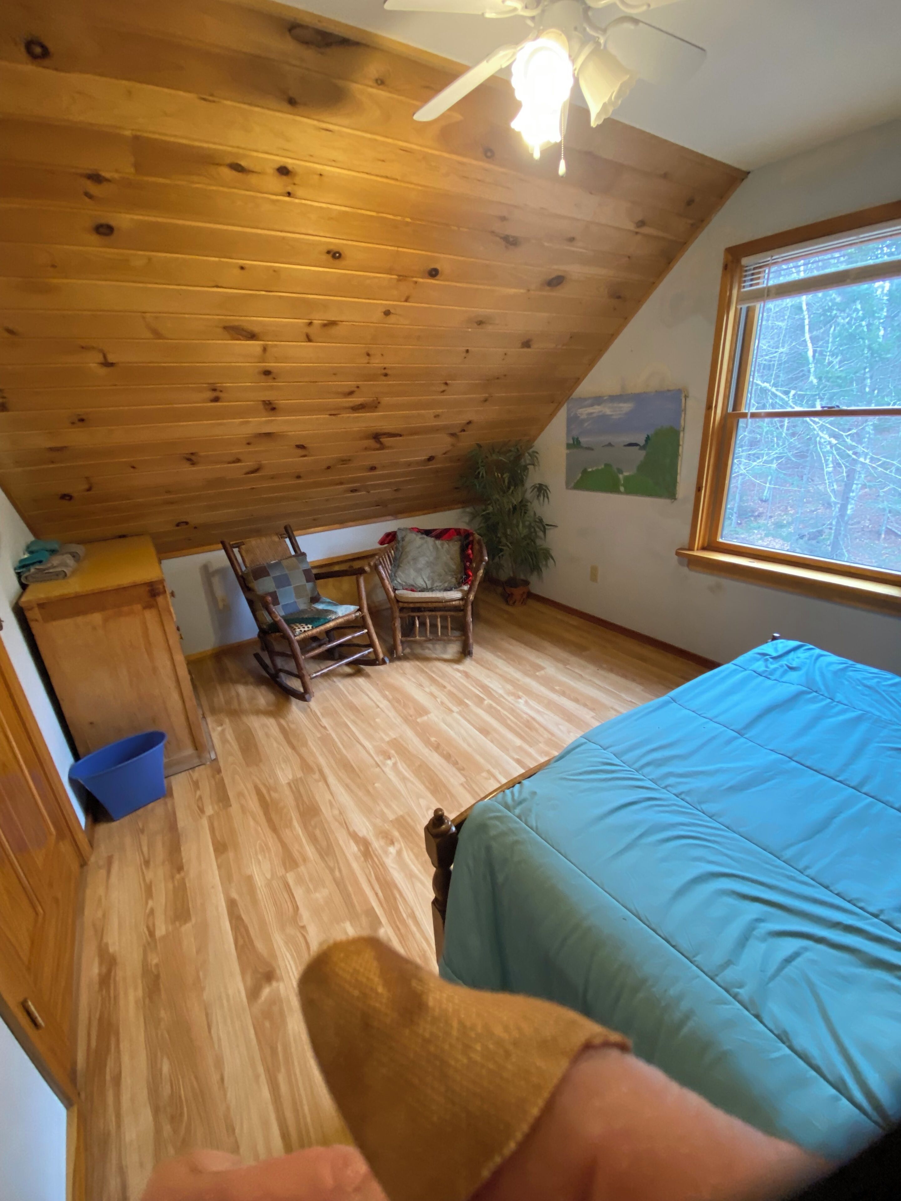 Third bedroom, full-size bed
