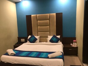 Free WiFi - A One Rooms By Alsafar India (New Delhi)