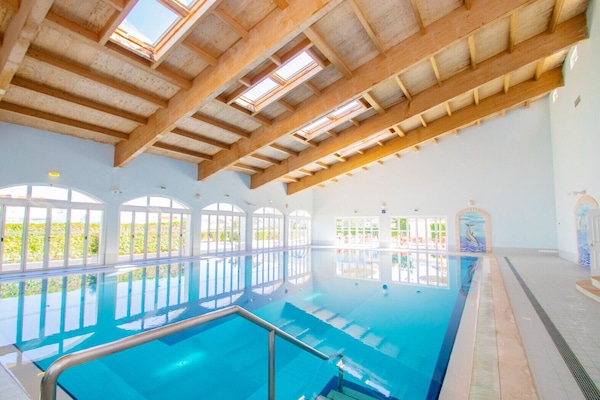 Piscina all'aperto, una piscina riscaldata