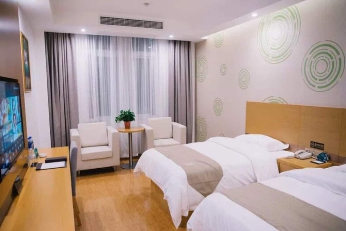 Twin Room | Free WiFi