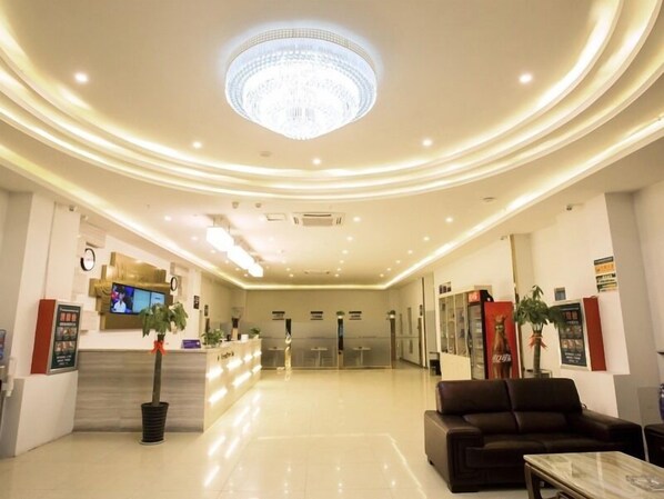 Lobby - GreenTree Inn Jinan Jiyang Bus Station Express Hotel (Jinan)
