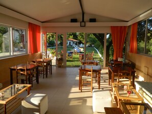 Restaurant - Asteri Studio's (Skiathos)