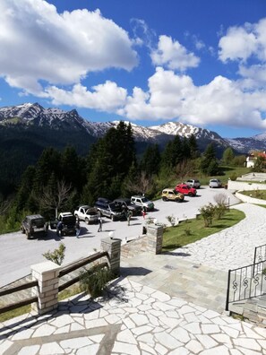 Balcony - Hotel Magiossi (Pyli)