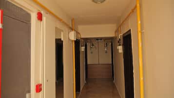 Pintu masuk interior