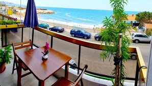 Terrace/patio - AlSaeed Residence (Jounieh)