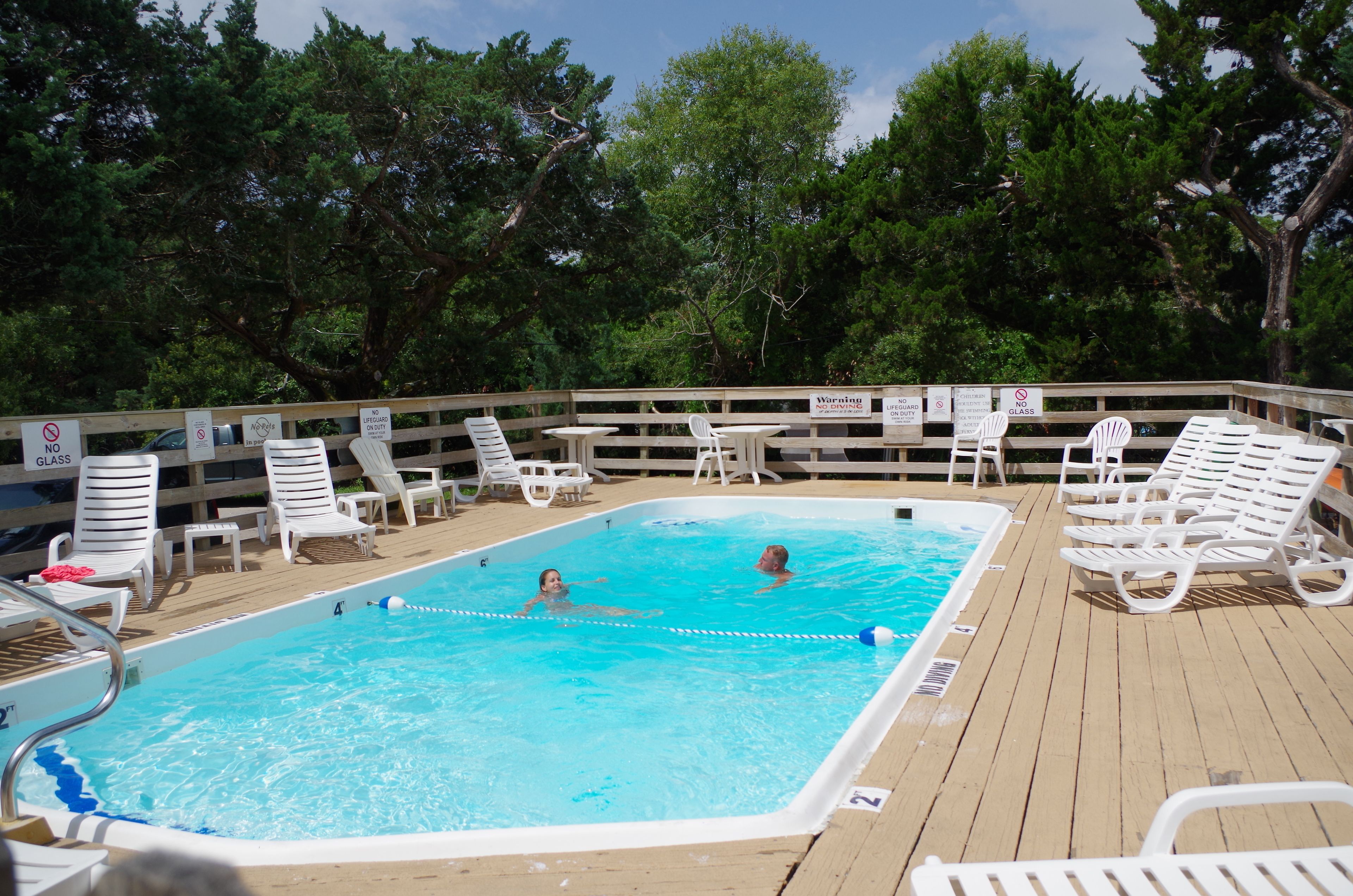 seasonal outdoor pool
