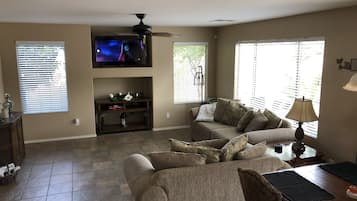 Smart TV, fireplace, DVD player, foosball