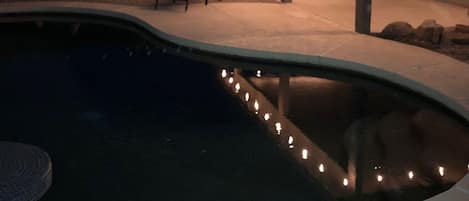 恒温泳池