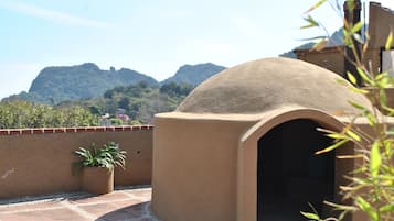 Masajes con piedras calientes, masajes suecos y masajes