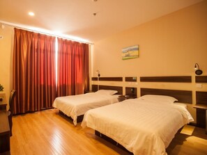 Free WiFi - GreenTree Inn DaLian Ganjingzi District Airport New District Lazishan Express Hotel (Dalian)