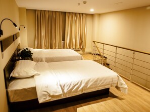 Free WiFi - GreenTree Inn DaLian Ganjingzi District Airport New District Lazishan Express Hotel (Dalian)