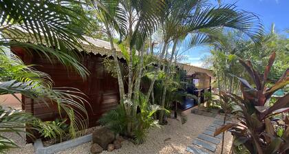 La Case Bois Creoles (the sea)