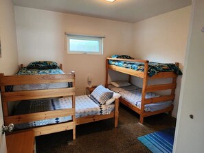 4 bedrooms