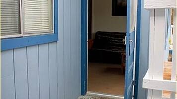 Cabin, Multiple Beds, Lake View (Lake Front Cabin #10) | Free WiFi
