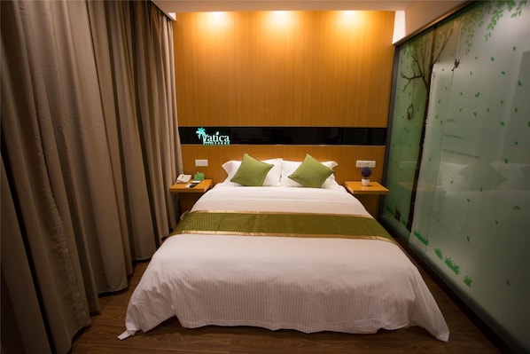 Free WiFi, bed sheets