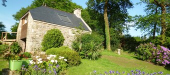 The "House of the Horses": modern accommodation in an old farmhouse with character.