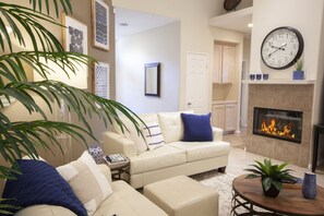 Smart TV, fireplace, Netflix, books