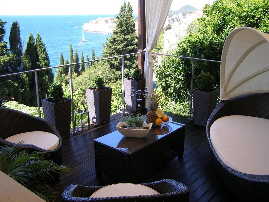Deluxe Apartment, 3 Bedrooms | Balcony
