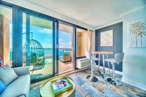 TV, fireplace, video games - END CORNER HUGE OCEANFRONT TERRACE/INDOOR/OUTDOOR/KING/FIREPLACE/SLEEPER (Myrtle Beach)