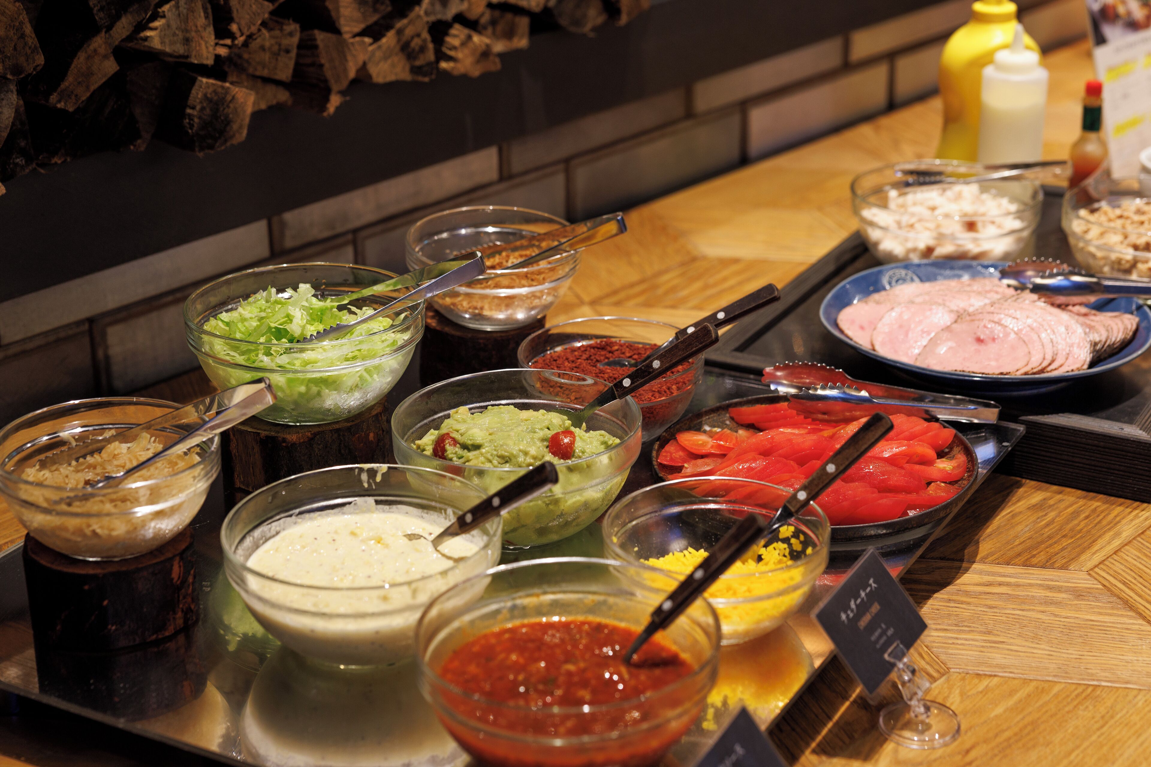 Daily buffet breakfast for a fee