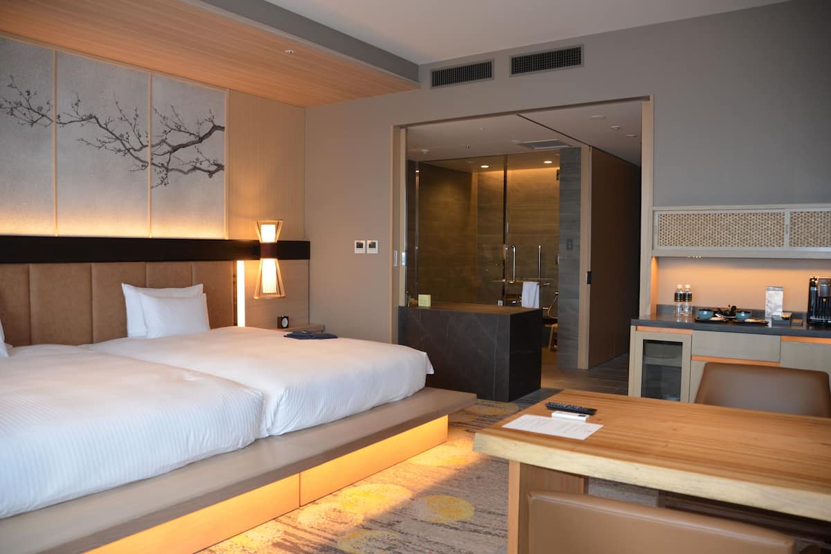 Couette en duvet d'oie, minibar, coffres-forts dans les chambres, bureau