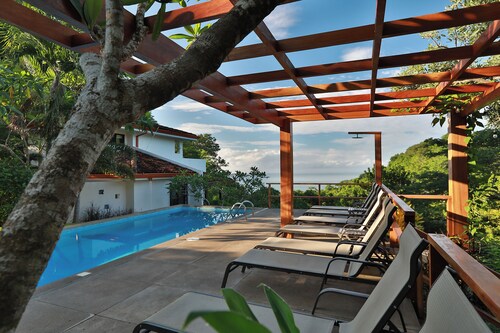 Casa Frangipani