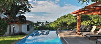Casa Frangipani