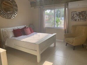 1 chambre, fer et planche Ă repasser, accĂšs Ă Internet, literie fournie