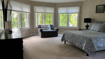 2 chambres, bureau, fer et planche à repasser, Wi-Fi gratuit