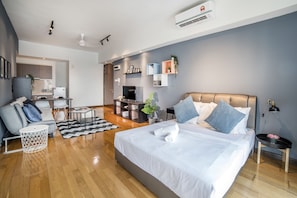 Studio (Studio Apartment) | Bureau, chambres insonorisées, fer et planche à repasser, Wi-Fi gratuit