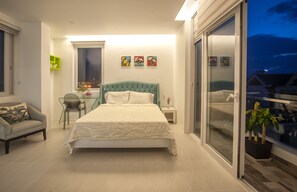 Luxury Double Room | Blackout drapes, iron/ironing board, free WiFi