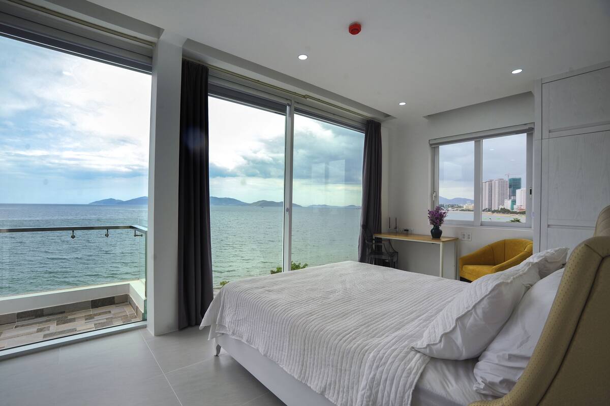 Luxury-Doppelzimmer | Verdunkelungsvorhänge, Bügeleisen/Bügelbrett, kostenloses WLAN