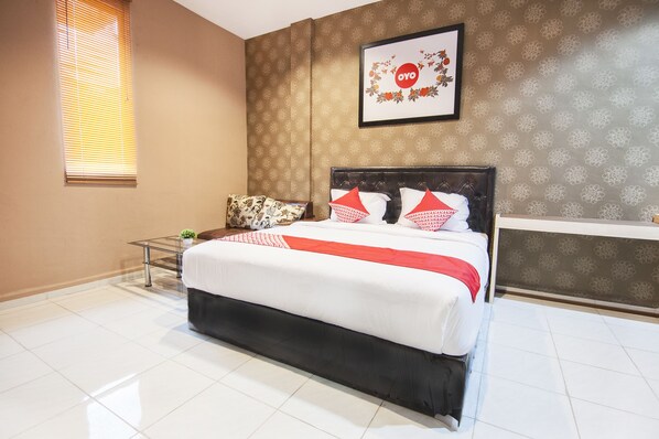 Free WiFi, bed sheets