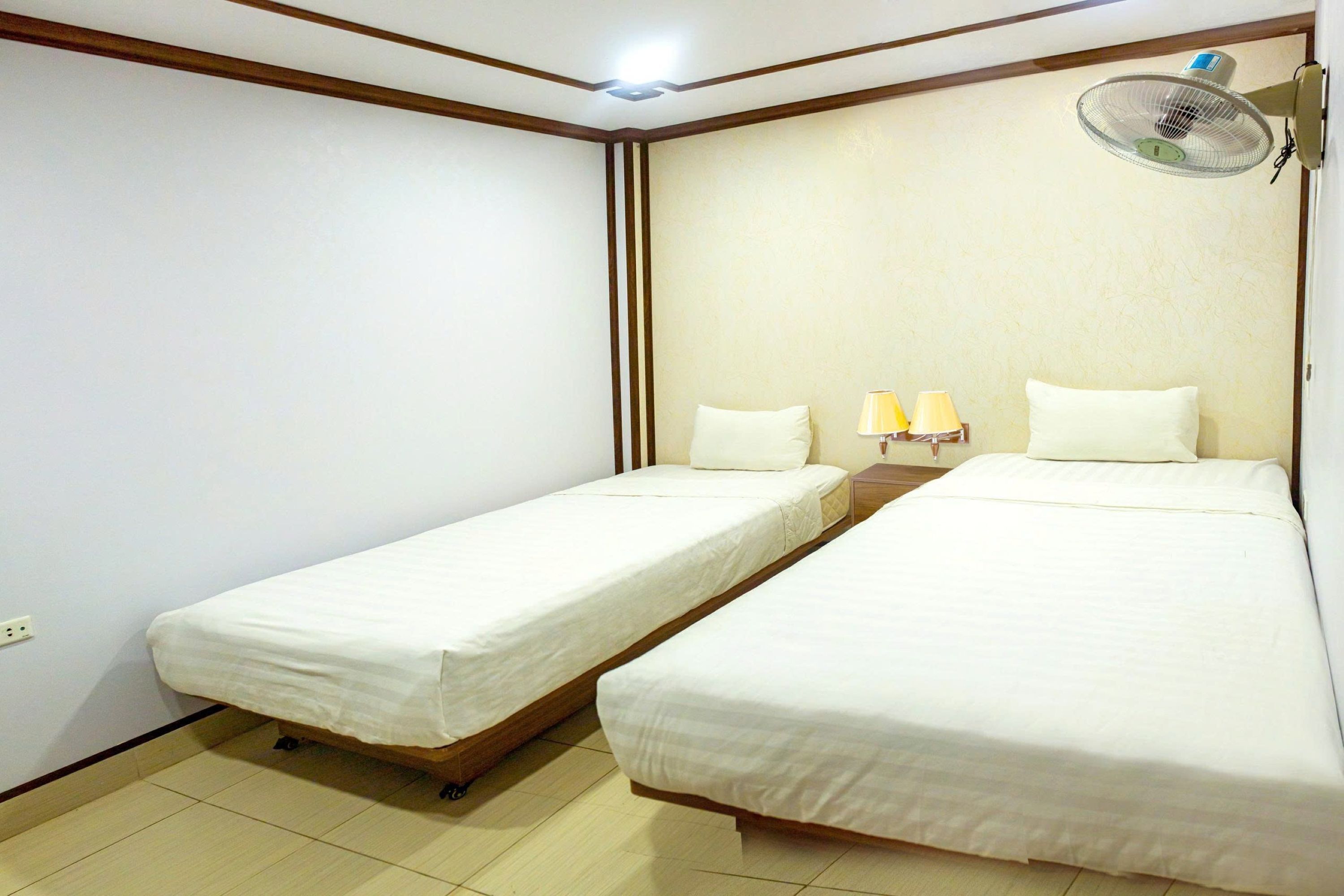 Superior Twin Room | Soundproofing, free WiFi, bed sheets
