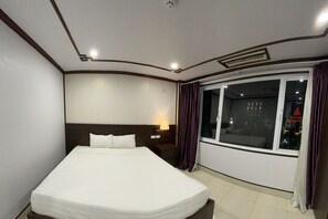 Deluxe Double Room, City View - Anh Duong Hotel (Hanoi)