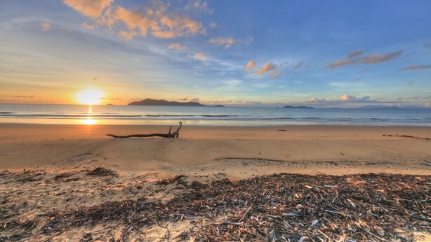 Unclassified image, 1 of 9, button - Cassawong Cottages (Wongaling Beach)