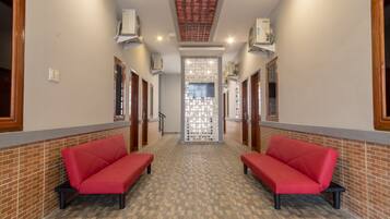 Lorong
