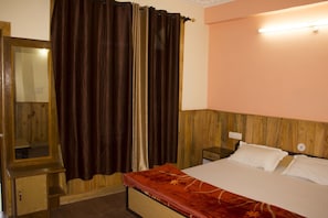 Standard Double Room, 1 Double Bed | Premium bedding, Select Comfort beds, free WiFi, bed sheets