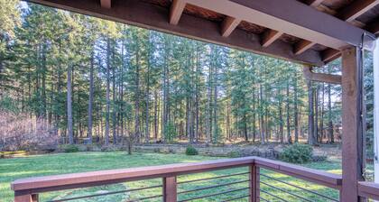 White Salmon River House