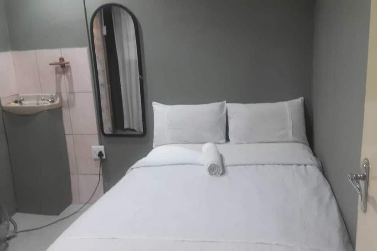 Double Room, Shared Bathroom